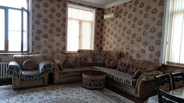 4-к. квартира, 134 м², 3/4 эт.