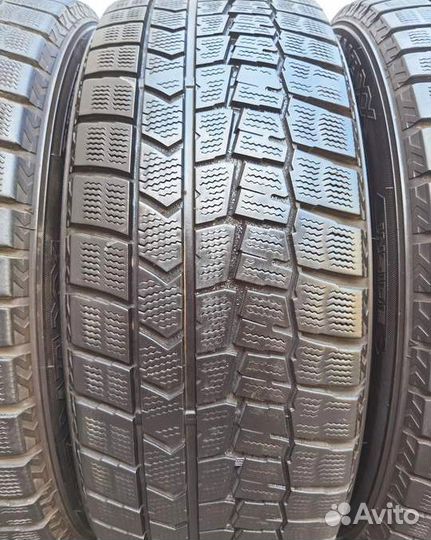 Dunlop Winter Maxx WM02 215/55 R17 94Q