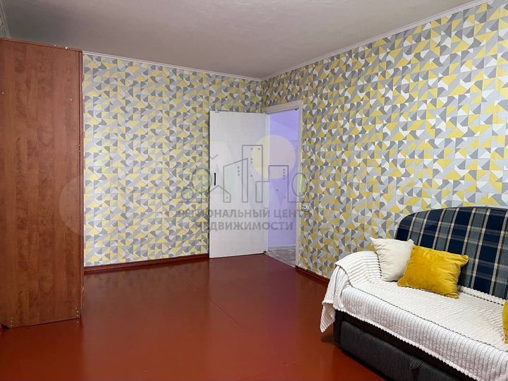 1-к. квартира, 30 м², 1/5 эт.