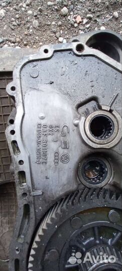 Volkswagen jetta 5 МКПП на запчасти