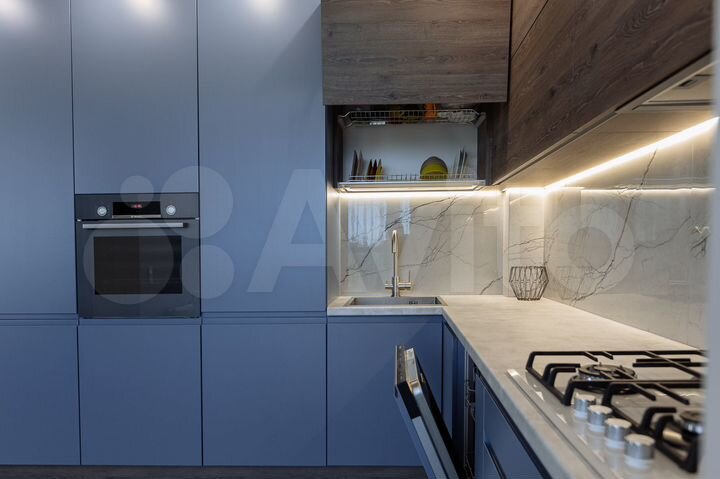 2-к. квартира, 59 м², 6/10 эт.