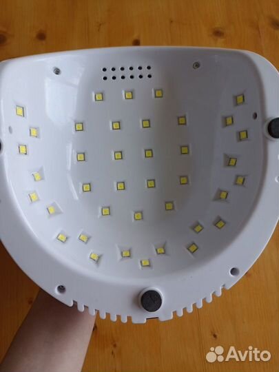 Лампа для маникюра и педикюра