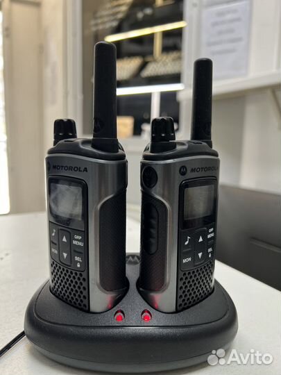 Рация motorola t80