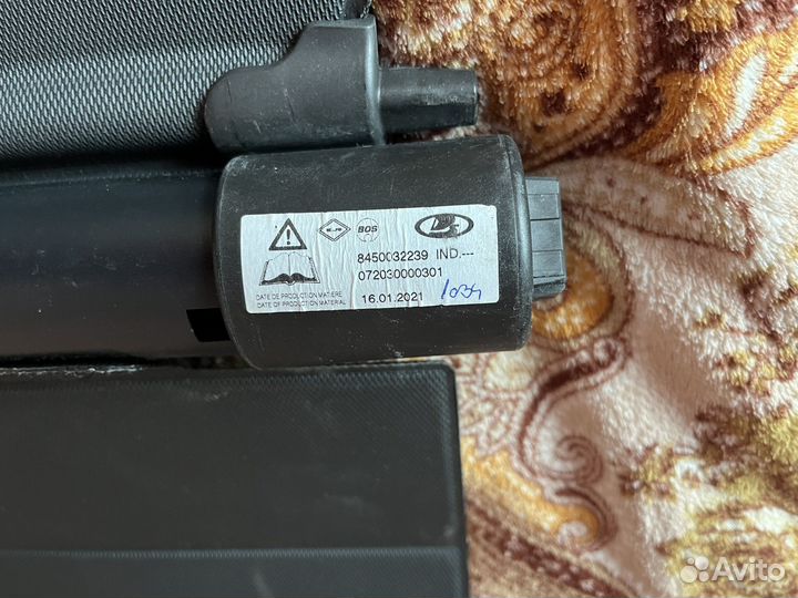 Шторка багажника LADA Vesta sw