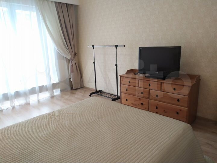 1-к. квартира, 43 м², 2/8 эт.