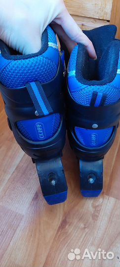 Роликовые коньки