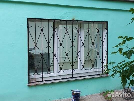 Решетка на трехстворчатое окно