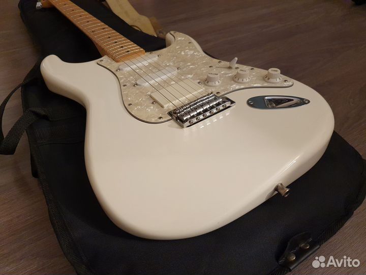 Fender Standard Stratocaster HSS 2008