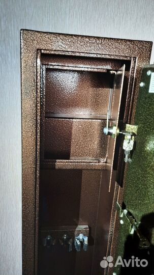 Оружейный сейф на 3 ствола