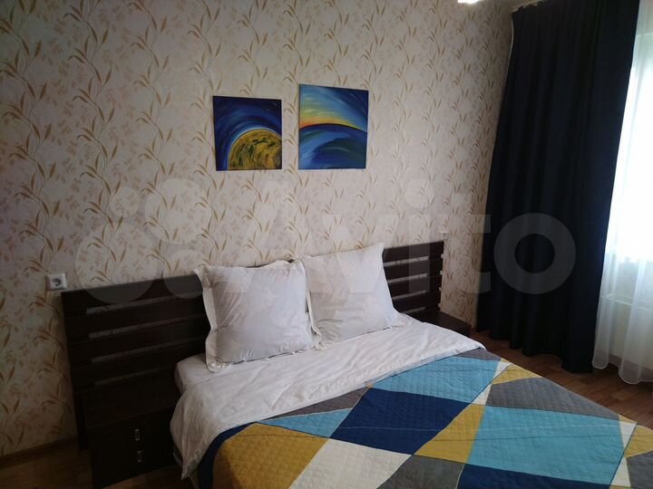 2-к. квартира, 54 м², 3/10 эт.