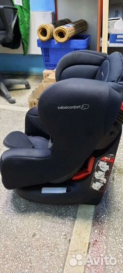 Детское автокресло bebe confort