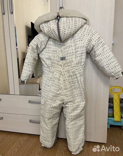 Зимний комбинезон для девочки 116
