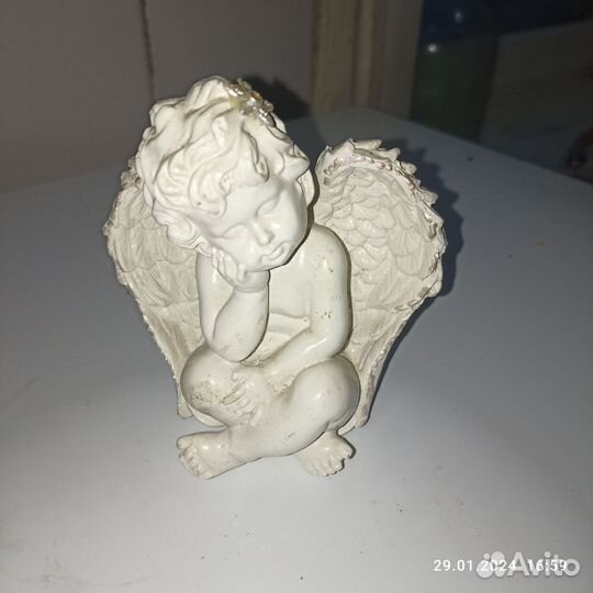 Фигурка статуэтка ангел