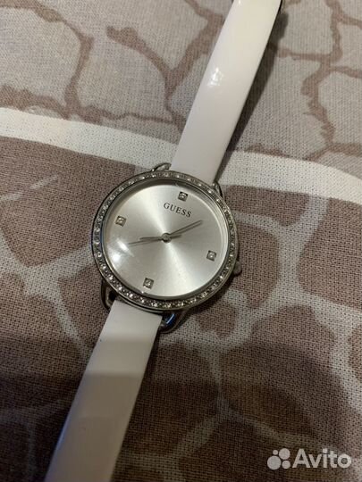 Часы guess женские