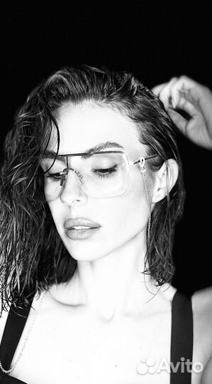 Очки новые разные. Бронь на темные