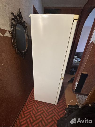 Холодильник LG