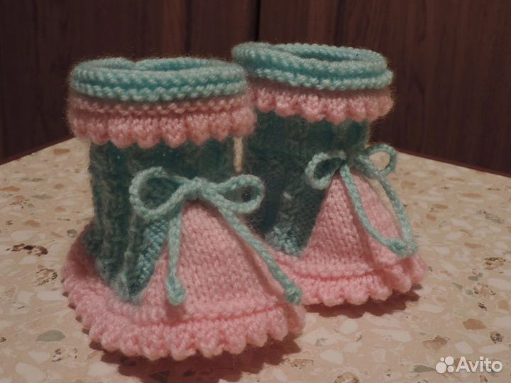 Пинетки на новорожденных на заказ