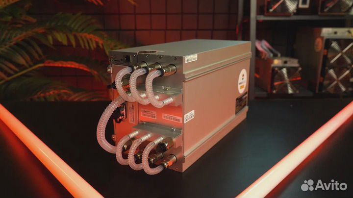 Асик майнер Antminer s21 + hydro 358th/s NEW