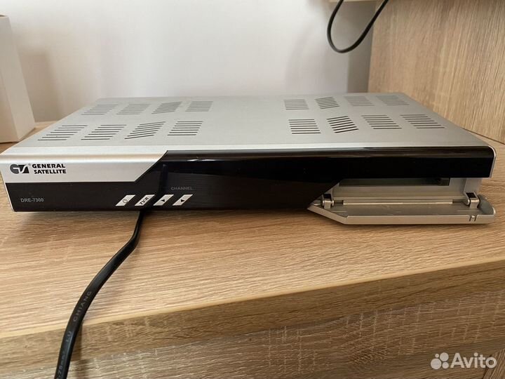 Ресивер триколор DRE 7300