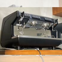 Кофемашина Nuova Simonelli черная(2 GRV)