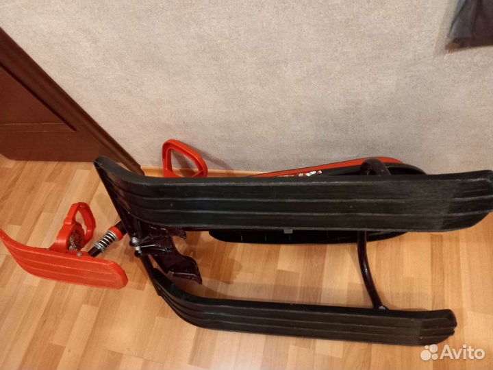 Детский снегокат бу