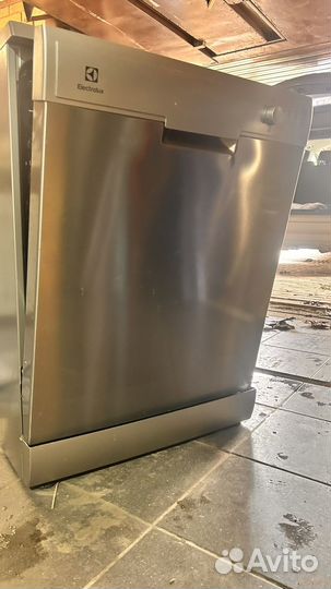 Посудомоечная машина electrolux esf9526lox