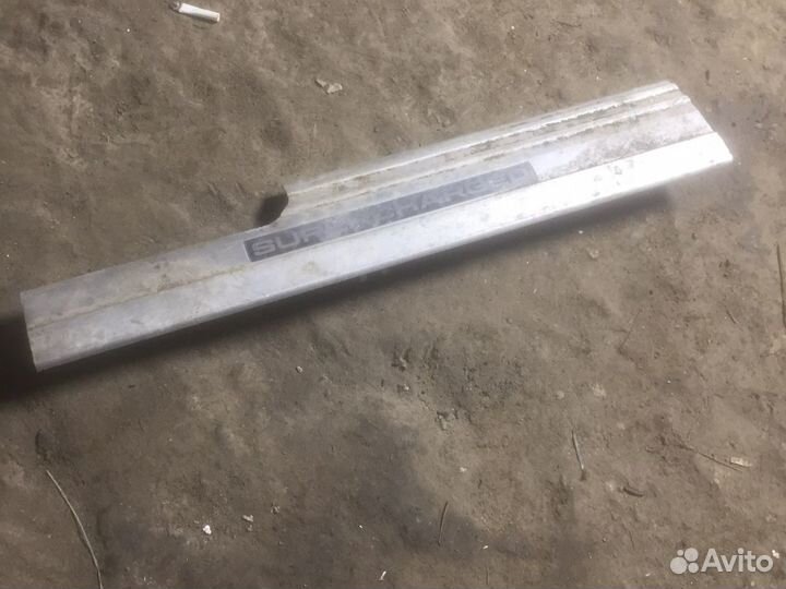 Отделка порога переднего правого Range Rover