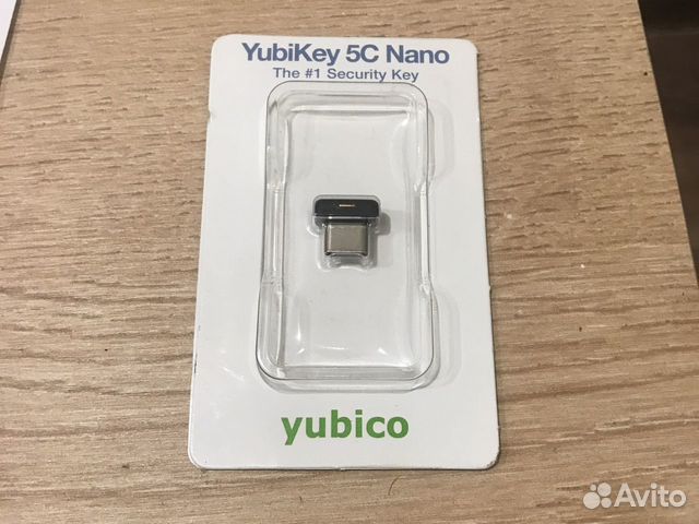 Ключ безопастности YubiKey 5C Nano