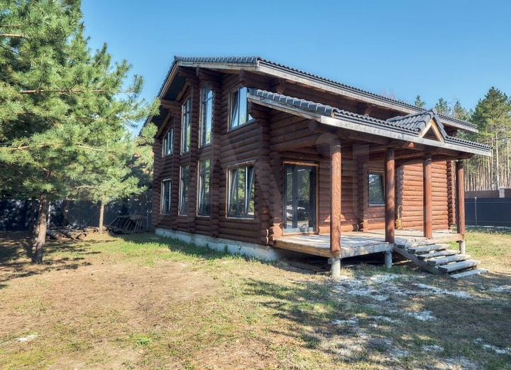 Дом 228 м² на участке 27 сот.