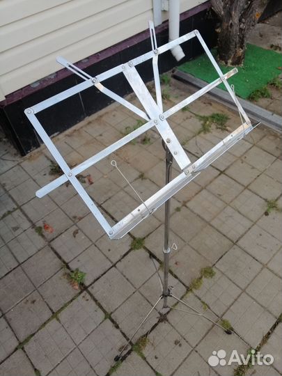 Пюпитр для нот