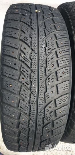 Kumho I'Zen RV Stud KC16 225/65 R17 106T