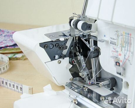 Оверлок Juki B 850N 8 программ 4-3х ниточные швы