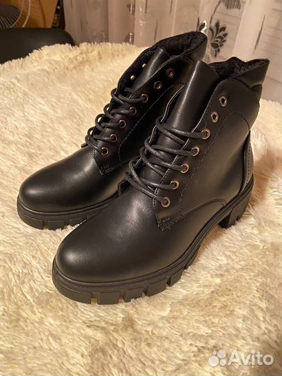 Ботинки женские zara