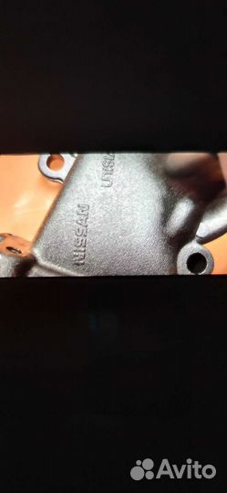 Водяная помпа на Nissan Sunny