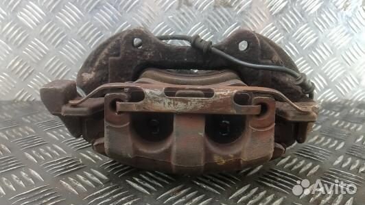 Суппорт тормозной передний правый mercedes benz R-class W251 (1GM44N701)