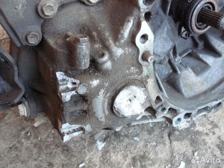 Механическая коробка для Toyota Corolla E12 1,6л