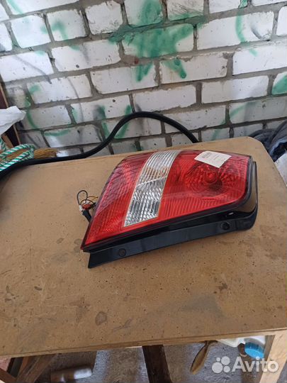 Фонарь задний левый Kia sorento 2008