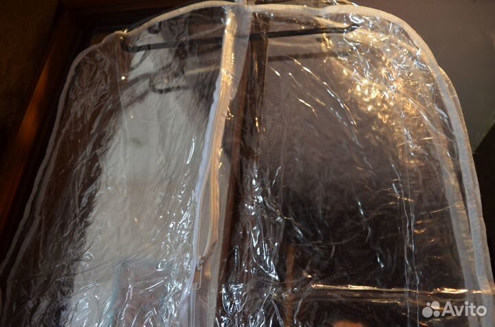 Чехлы для хранения одежды на молнии