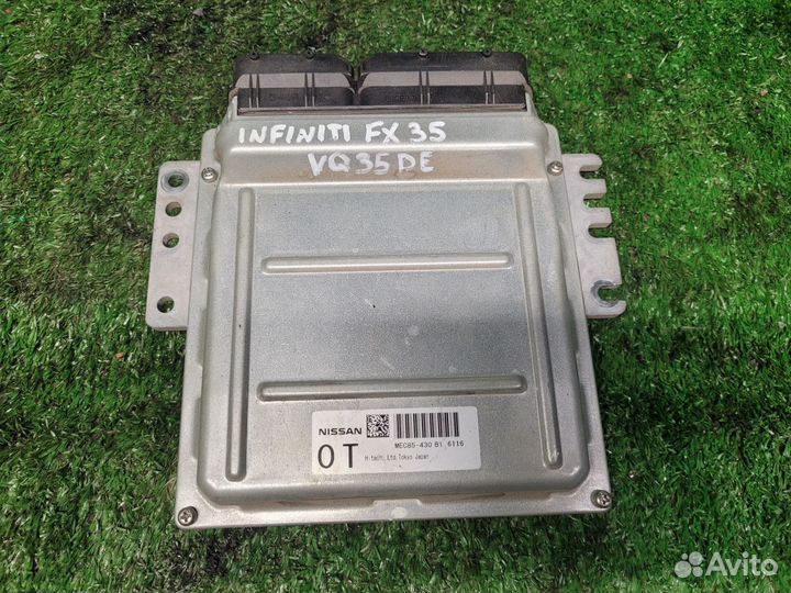 Блок управления двигателем Infiniti FX35 VQ35DE
