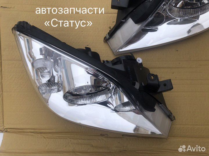 Передние фары (пара) Nissan Primera P12