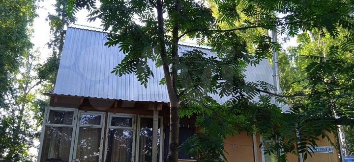 Дом 130 м² на участке 5 сот.