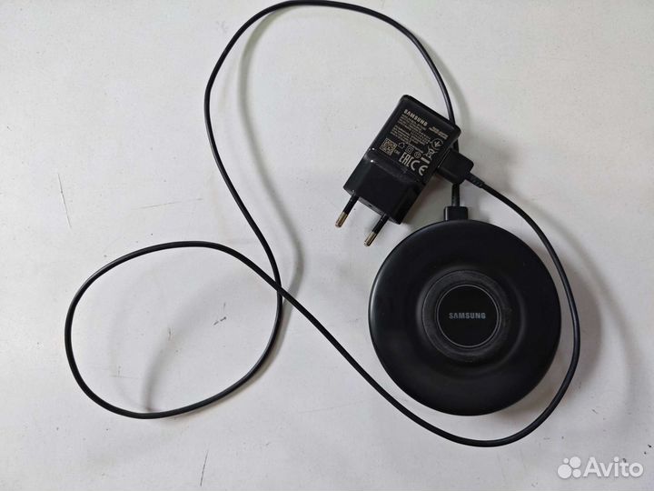 Беспроводное зарядное устройство Samsung EP-P3105