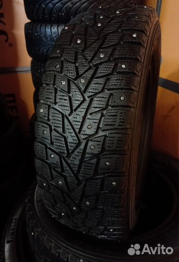 Dunlop SP Winter Ice 02 185/65 R14 90T