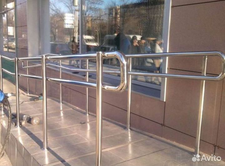 Перила из полированной нержавейки