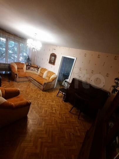 3-к. квартира, 59 м², 3/9 эт.