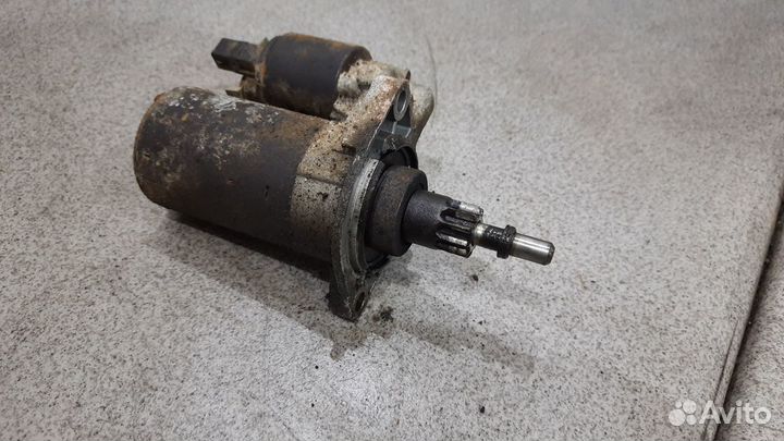 WV Passat B4 1.6 - 1.8 МКПП Стартер без редуктор