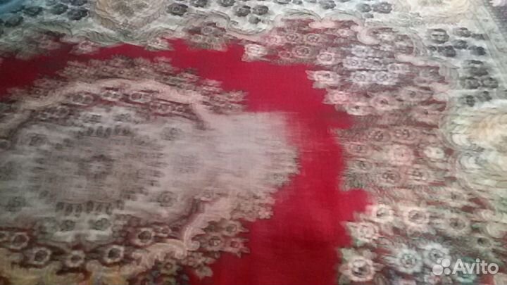 Ковер бу шерстяной