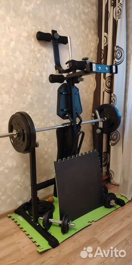 Скамья со стойками для жима