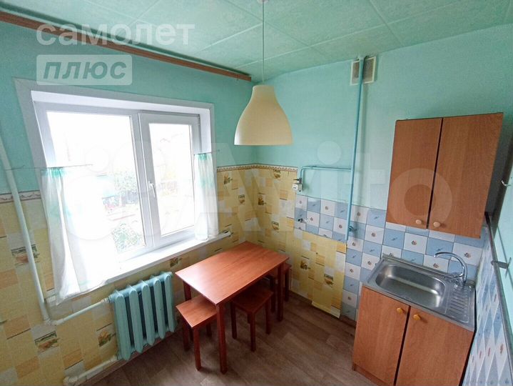 3-к. квартира, 50,7 м², 2/5 эт.