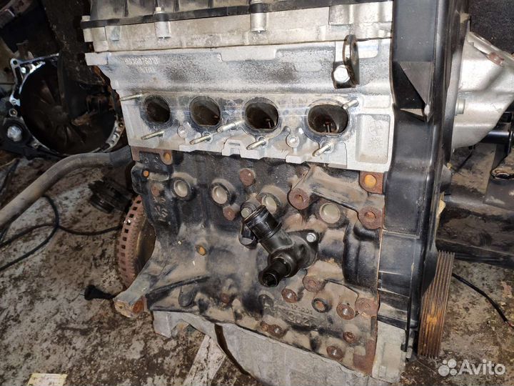 Двигатель 1.6 NFU Peugeot Пежо Сitroen Ситроен